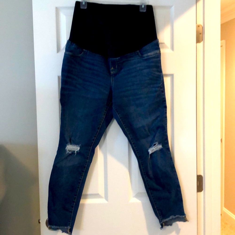 Maternity skinny jeans
